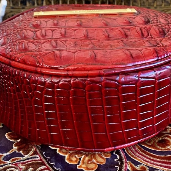 Brahmin RARE Belle Ruby Melbourne Canteen Croc Embossed Leather Crossbody NWOT - Picture 5 of 12